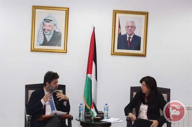 وزيرة الاقتصاد والاتحاد الأوروبي يبحثان سبل تسهيل التجارة الفلسطينية