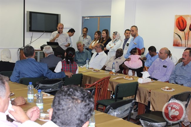 مجمع فلسطين الطبي ينظم حفل تكريم للمتقاعدين