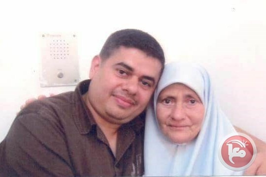 وفاة والدة الاسير حازم حسنين دون ان تراه منذ 13 عاما