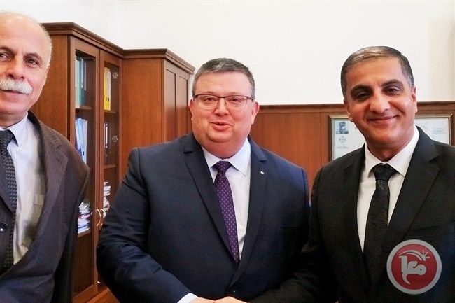 السفير المذبوح يناقش التعاون بين النيابتين البلغارية والفلسطينية