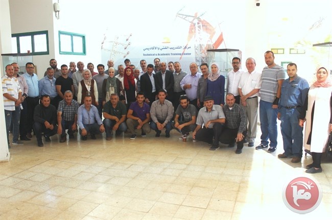 كهرباء القدس ونقابة المهندسين تنظمان ورشة عمل