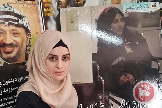 أسيرة محررة: أحد المحققين ضربني على عنقي وظهري