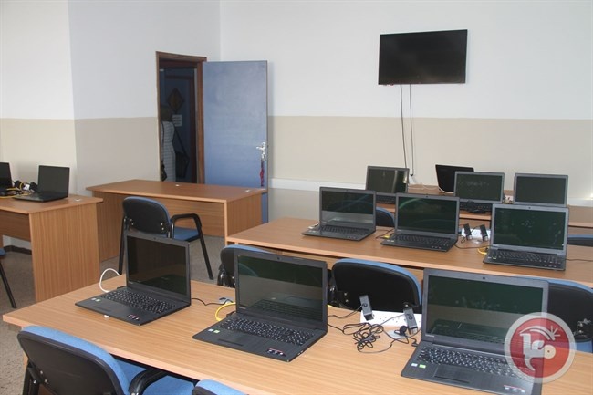 دائرة الاعلام في جامعة بيرزيت تفتتح مختبر حاسوب