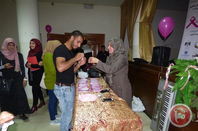 محاضرة توعوية حول الأمراض الخبيثة وسرطان الثدية في كلية الأمة