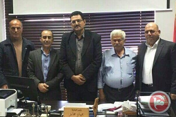 وفد من المخابرات يزور بلدية قبلان