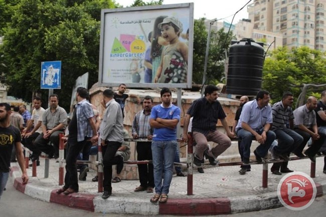 وزارة العمل: 40 الف مواطن يبحثون عن العمل سنوياً