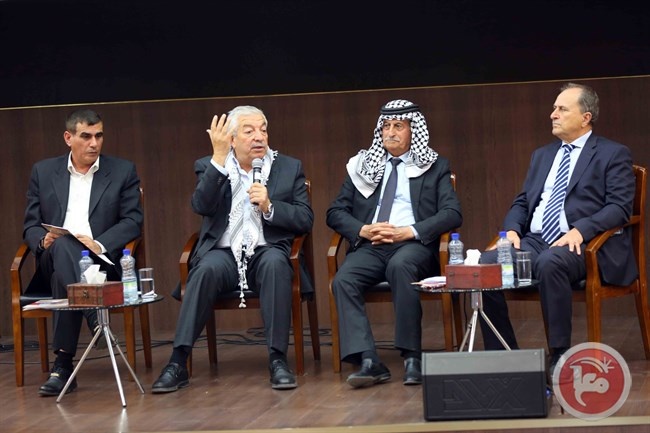 خاص معا- السلطة تعيش في دوامة والمصالحة تنجح بشرط واحد