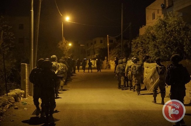 الاحتلال يعتقل 6 مواطنين من الخليل