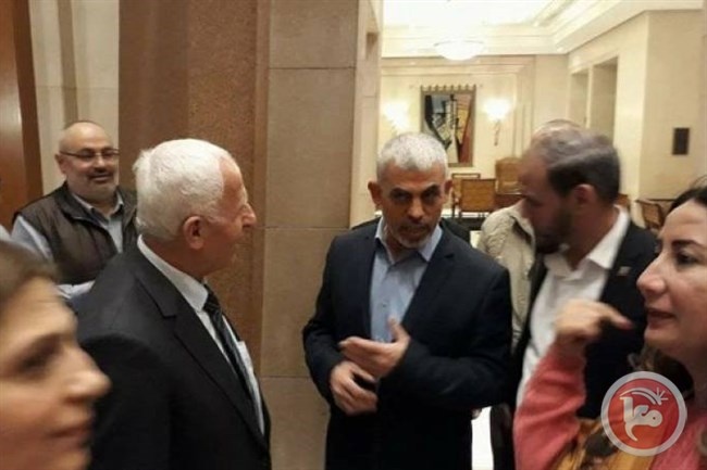 الوفد الامني المصري يواصل لقاءاته بغزة والاحمد يصل القاهرة