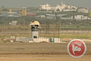 5 اصابات بغزة والشبان يخترقون الجدار