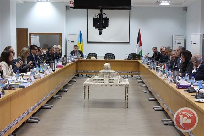 فلسطين والسويد تتفقان على تطوير الشراكة الاقتصادية
