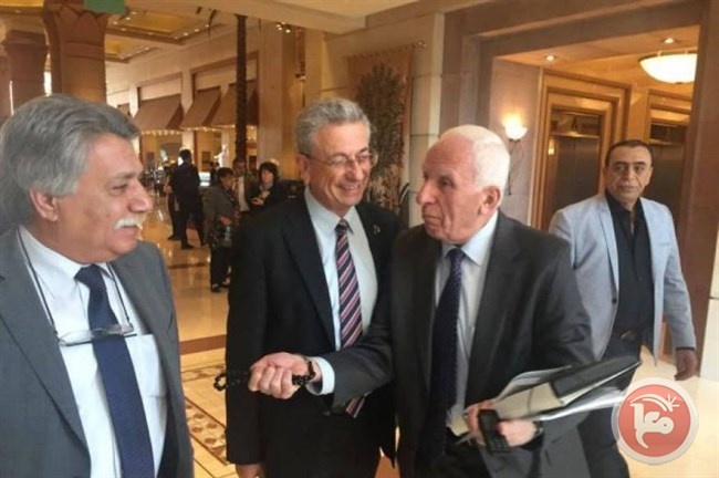 &lt;div&gt;صورة وتعليق: &lt;/div&gt;الفصائل الفلسطينية تتفق على إجراء انتخابات عامة قبل نهاية 2018