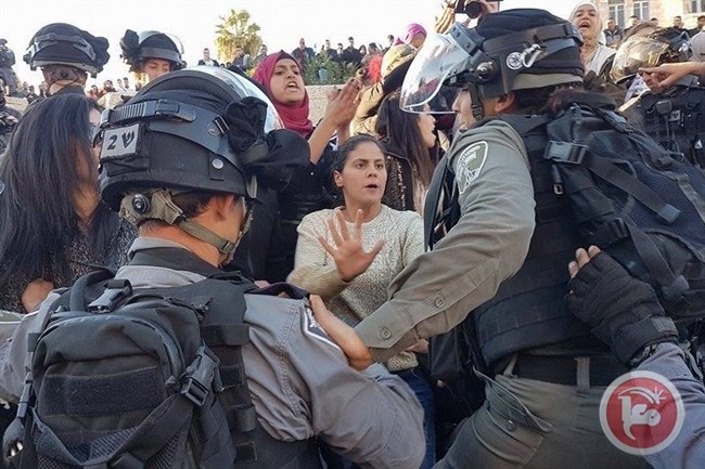 صور- مواجهات واعتقالات في القدس