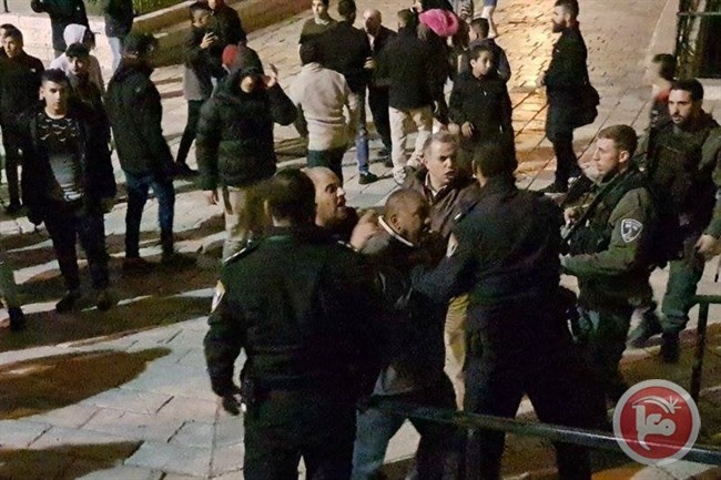 الاحتلال يعتقل 3 أطفال وشابا بالقدس