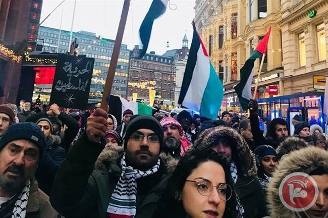 فنلندا تتظاهر تضامناً مع الشعب الفلسطيني