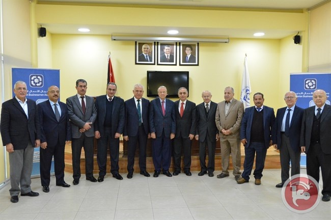 اجتماع بين ملتقى الأعمال الفلسطيني واتحاد رجال الاعمال العرب في عمان