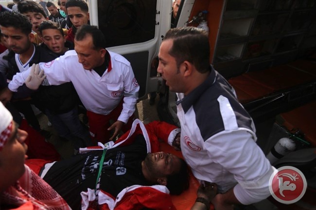 فيديو- جنود الاحتلال يستهدفون &quot;بابا نويل&quot; على حدود غزة