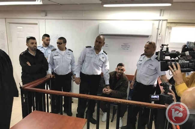 اليوم محاكمته- ليبرمان يدعو لإعدام الأسير عمر العبد