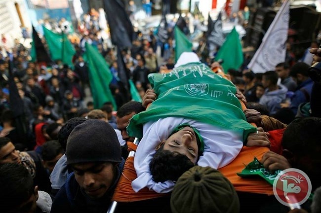 غزة- مسيرات غضب وتشييع الشهيد ابو مساعد