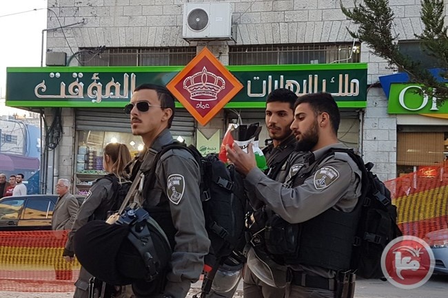 شرطة الاحتلال تعتقل اثنين من حراس الأقصى