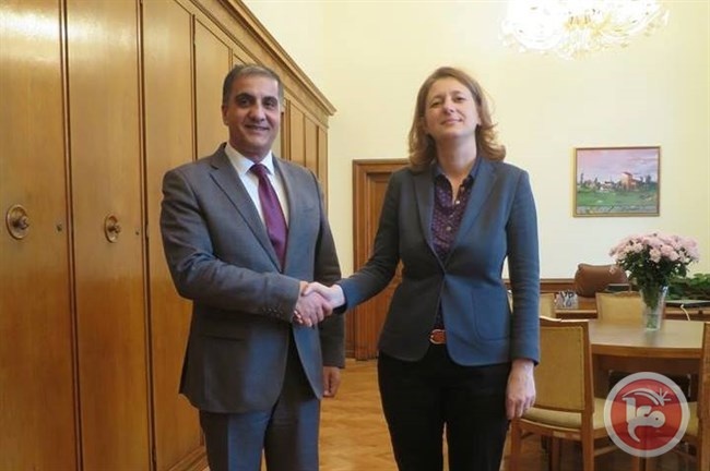 السفير المذبوح يلتقي مع رئيس لجنة سياسة البرلمان البلغاري