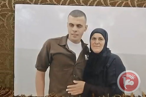 اسير كفيف بين عتمة الزنازين