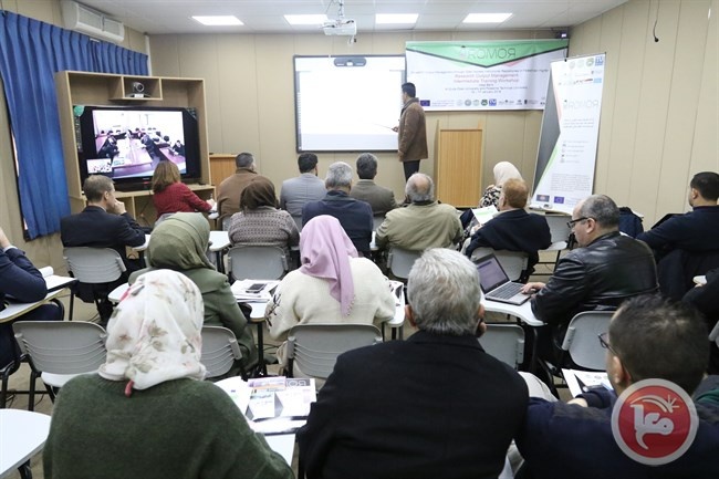 &quot;خضوري&quot; تنظم ورشة حول إدارة مخرجات البحث العلمي