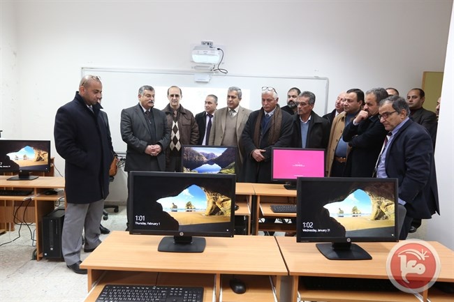 افتتاح مركز الأبحاث الإدارية والاقتصادية في جامعة القدس المفتوحة