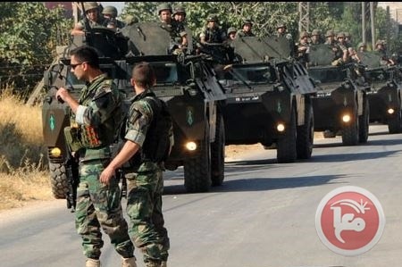 الجيش اللبناني يعيد ترسيم الخط الازرق