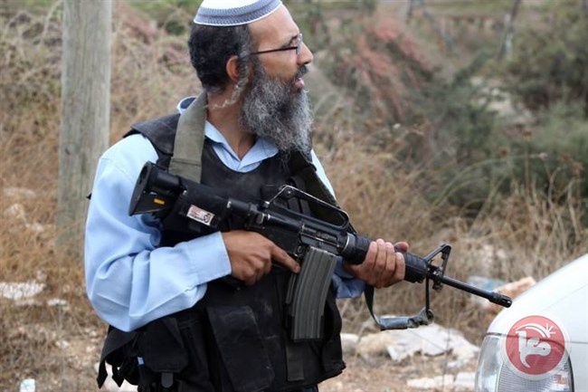 قاتل فلسطيني يتلقى راتبا من حكومة إسرائيل