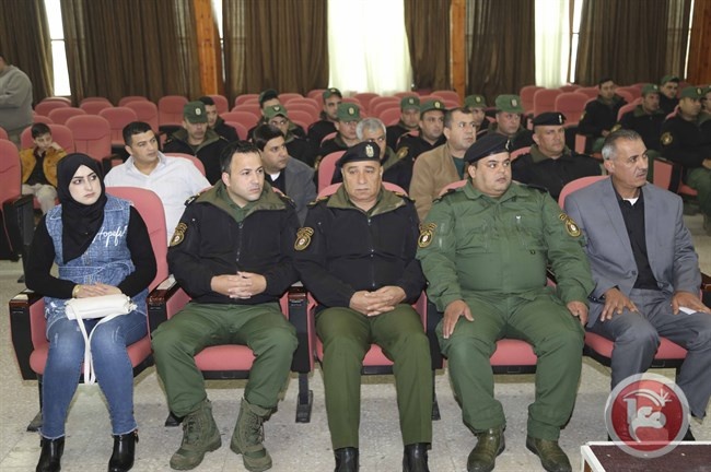 قلقيلية- قيادة الأمن الوطني تكرم المتقاعدين العسكريين