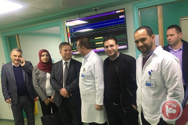 وزير الصحة يزور المستشفى الاهلي