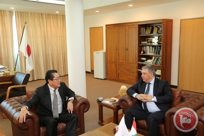 دبور يلتقي السفير الياباني ويوقع اتفاقية تعاون