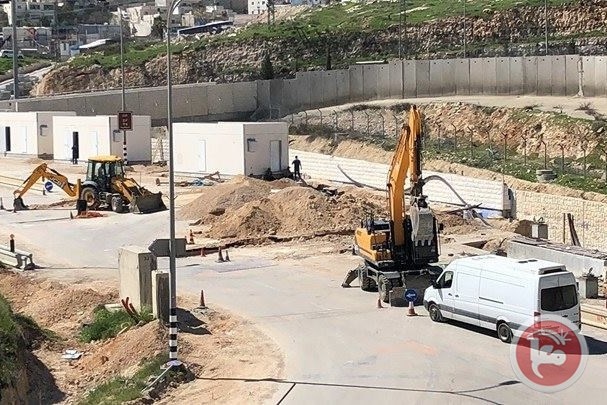 (صور) &quot;معبر&quot; جديد على حدود القدس