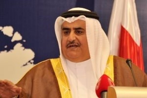 وزير خارجية البحرين: استهداف موكب الحمد الله محاولة لتعطيل وحدة الصف