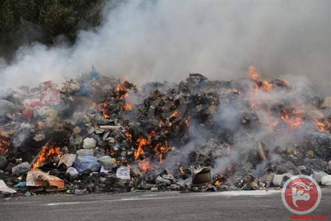 خبير بيئي يحذر من الآثار البيئية والصحية لظاهرة حرق النفايات