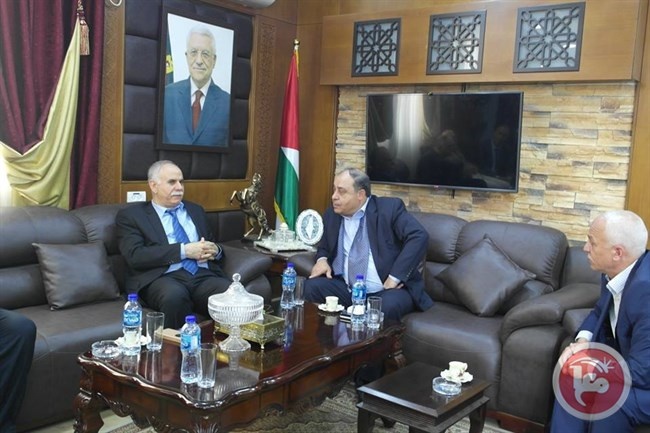 محافظ جنين يستقبل سفير دولة فلسطين في العراق