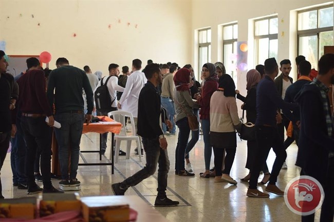 تجمع المبادرة الطلابي بجامعة القدس ينظم يوما طبيا