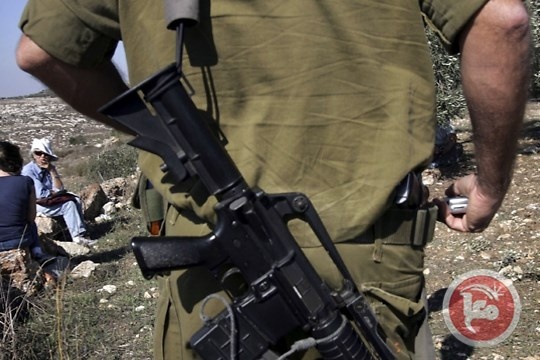 مقتل جندي في قاعدة عسكرية وسط اسرائيل