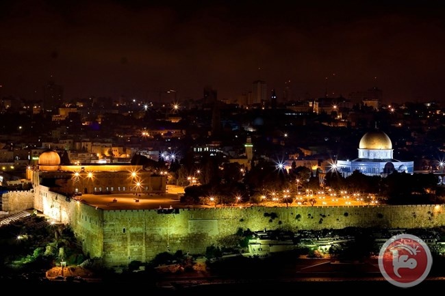 دعوات لاغلاق مساجد القدس الجمعة والصلاة في الأقصى
