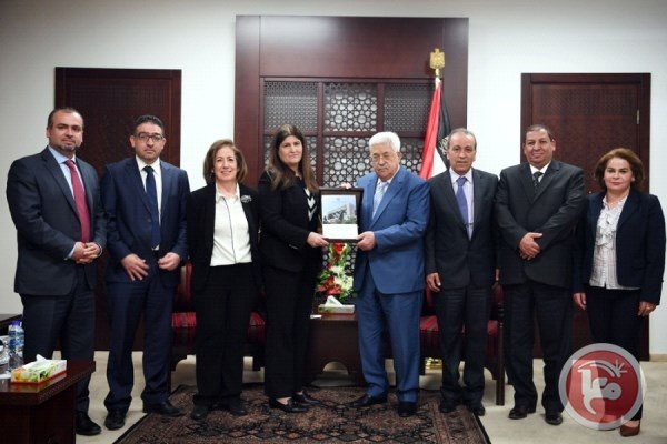 الرئيس يتسلم التقرير السنوي للهيئة المستقلة لحقوق الإنسان