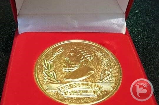 فلسطين تفوز بميدالية ذهبية بالمعرض الدولي للابتكار والتكنولوجيا