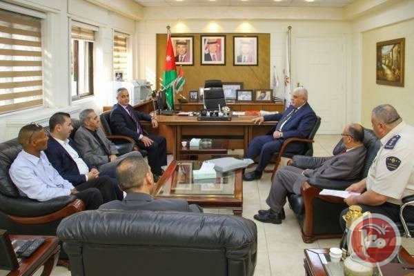 وفد من الضابطة الجمركية يزور مديرية الجمارك الأردنية