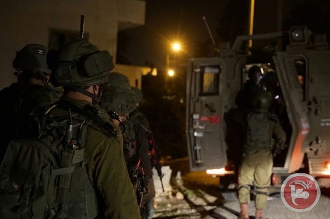 الاحتلال يعتقل 16 مواطنا من محافظات الضفة