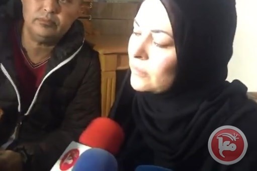 ماذا قالت والدة الشهيد أبو حسين للصحافيين؟
