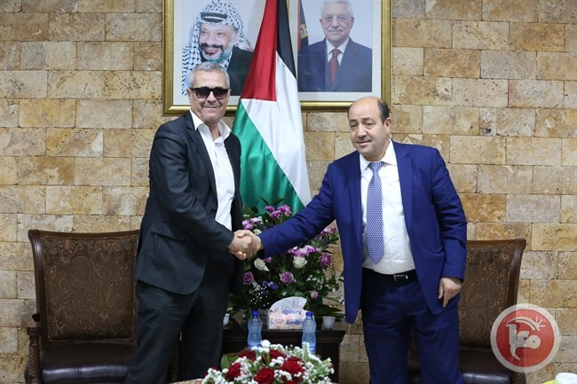 ابو زيد يبحث التعاون مع السفير المغربي لدى فلسطين