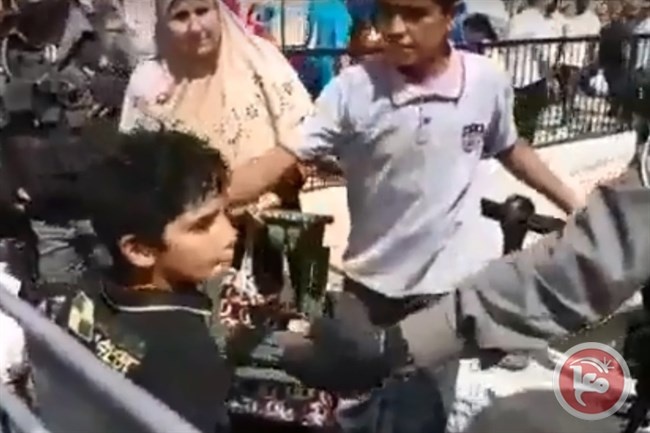 فيديو- طفل ينتصر على حواجز الاحتلال