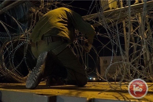فيديو- سياج يفصل &quot;بيت إيل&quot; عن مخيم الجلزون