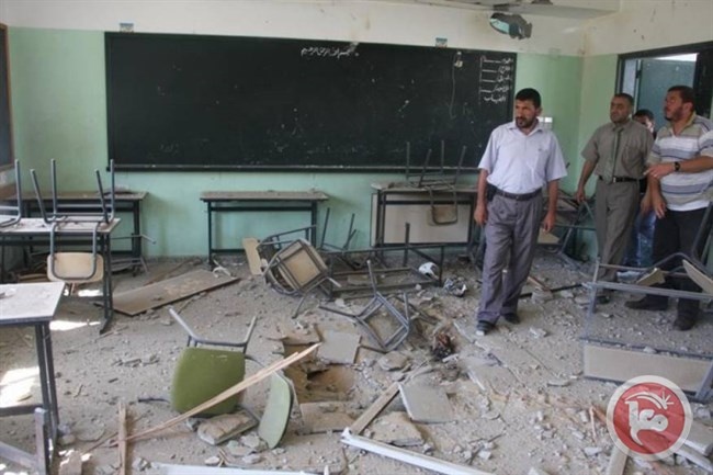 القصف يطال مدرسة خلال تقديم الطلبة امتحان الثانوية