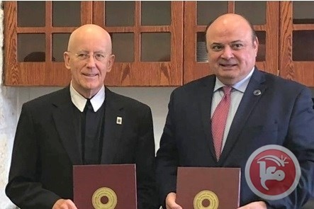 محافظ سلطة النقد يزور بيت لحم ويوقع مذكرة تفاهم مع الجامعة